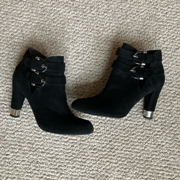 Stuart Weitzman booties - Picture 1 of 4